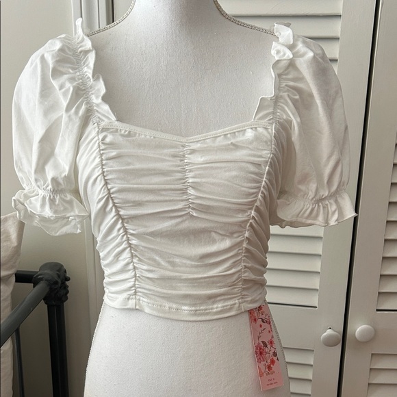 SHEIN Tops - SHEIN White Puff Sleeve Octoberfest Medieval Crop Top M